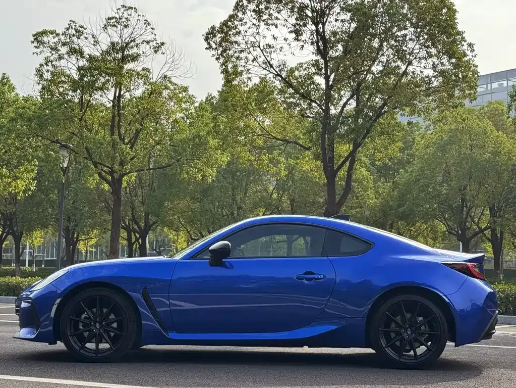 Subaru BRZ 2024 из CN, фото 4