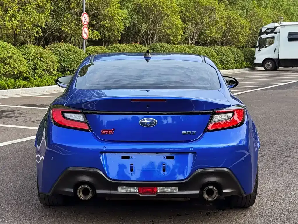 Subaru BRZ 2024 из CN, фото 5