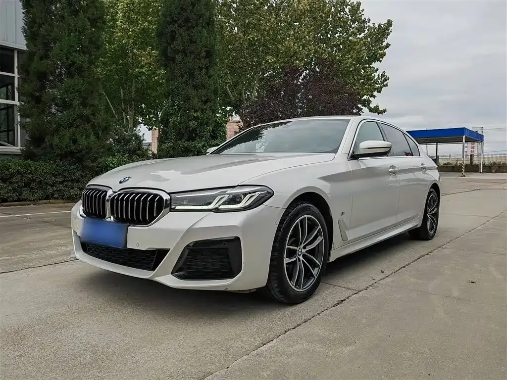 BMW 5 Series — фото 2