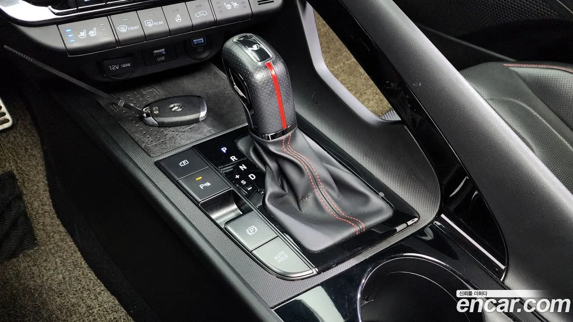 Hyundai AVANTE — фото 9