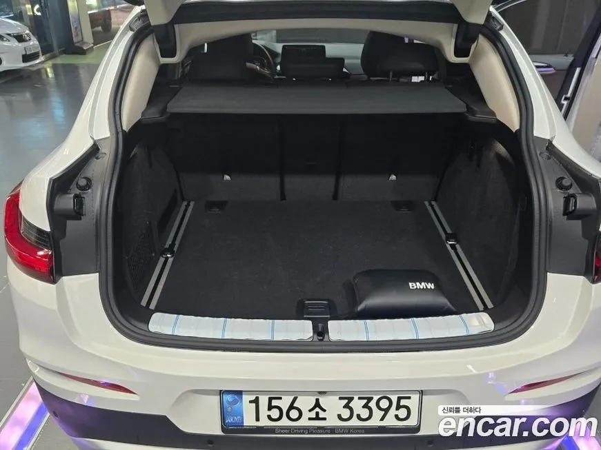 BMW X4 2021 из KR, фото 4