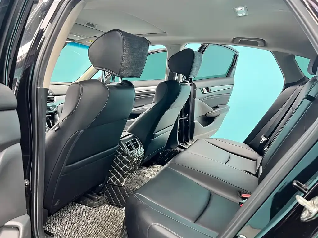 Honda Accord 2021 из CN, фото 5