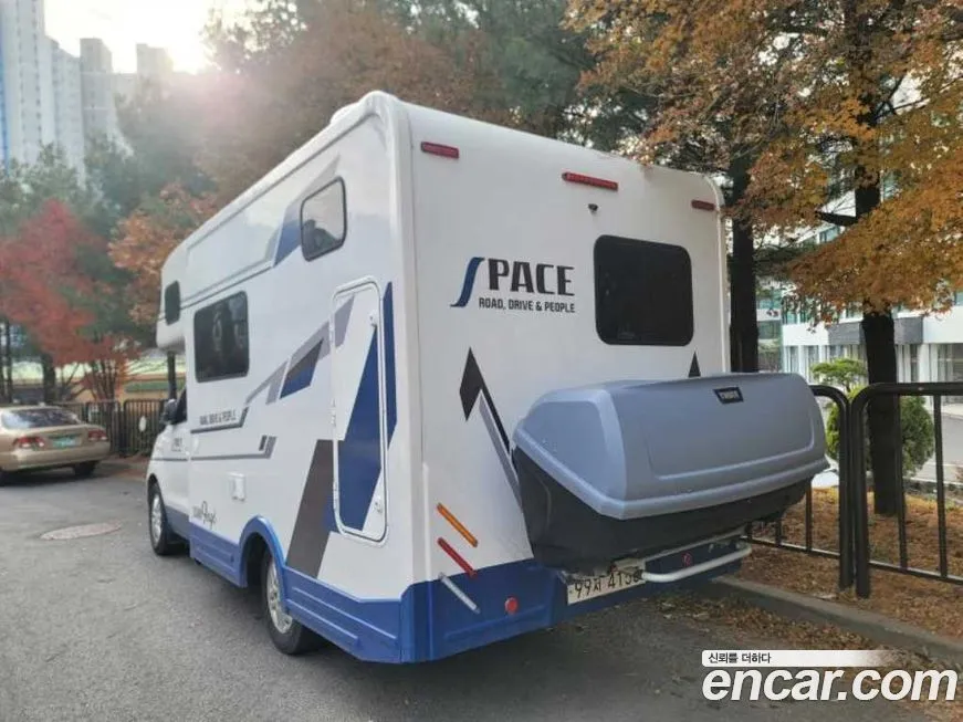 Hyundai Starex 2021 из KR, фото 4