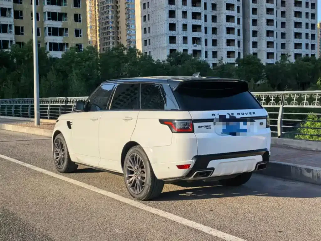 Land Rover Sport — фото 2