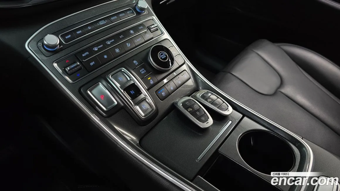 Hyundai Santafe — фото 9