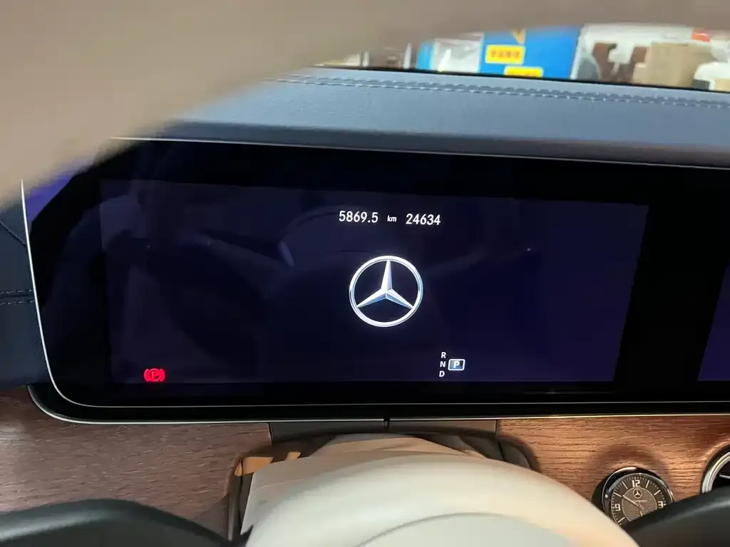 Mercedes-Benz E-Class 2023 из CN, фото 2