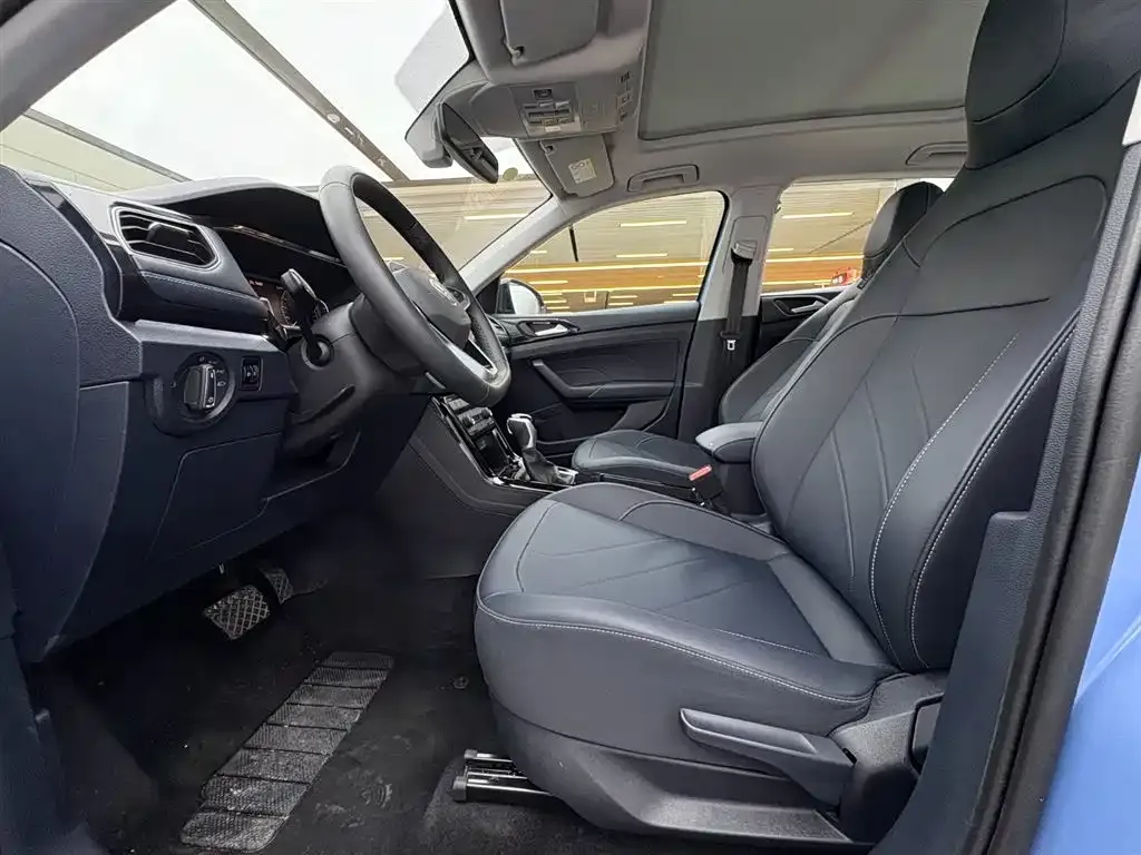 Volkswagen Tharu 2024 из CN, фото 8