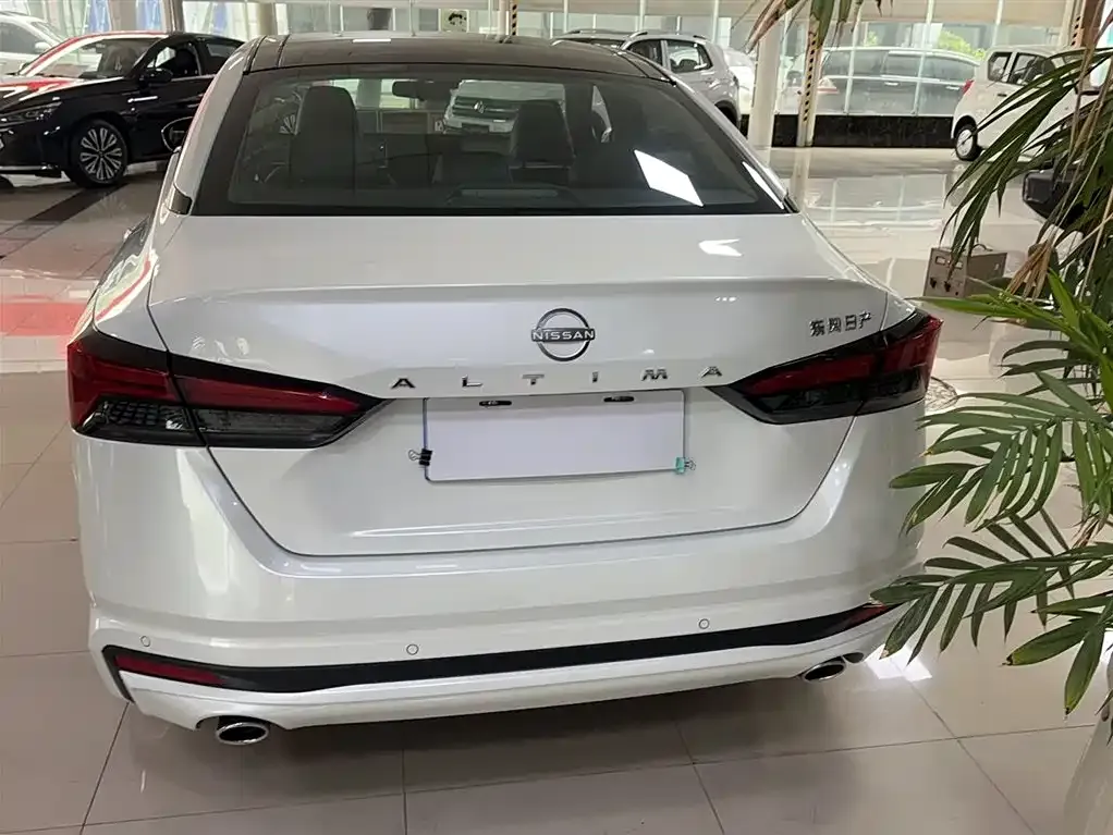 Nissan Teana 2023 из CN, фото 7