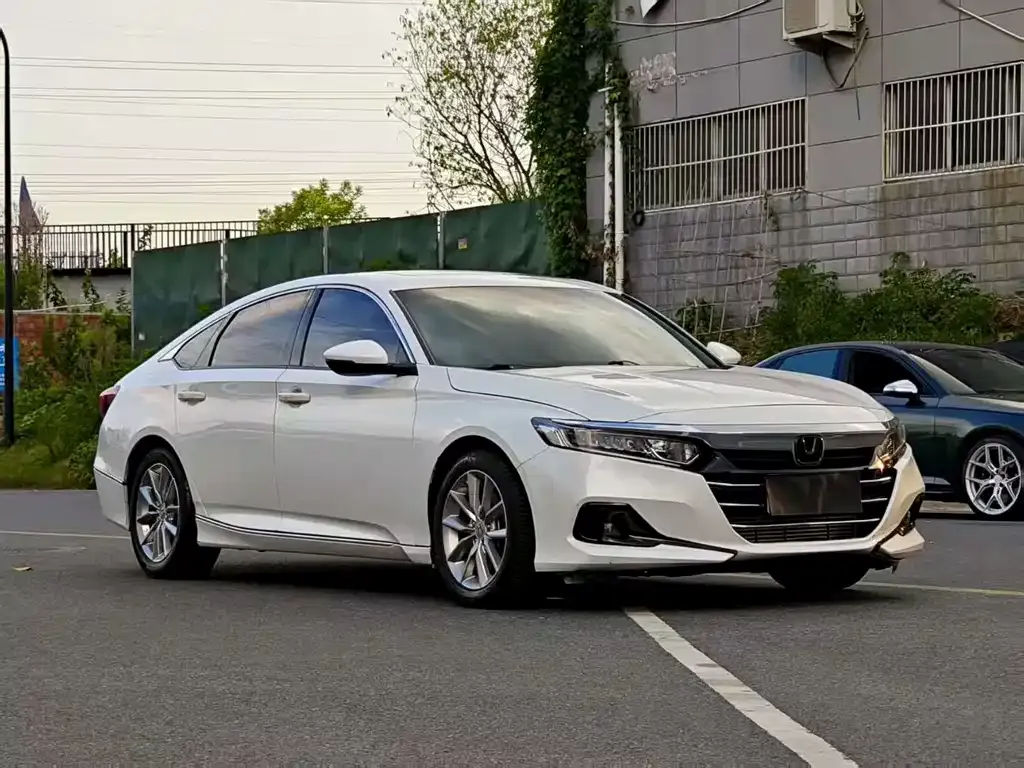 Honda Accord — фото 2