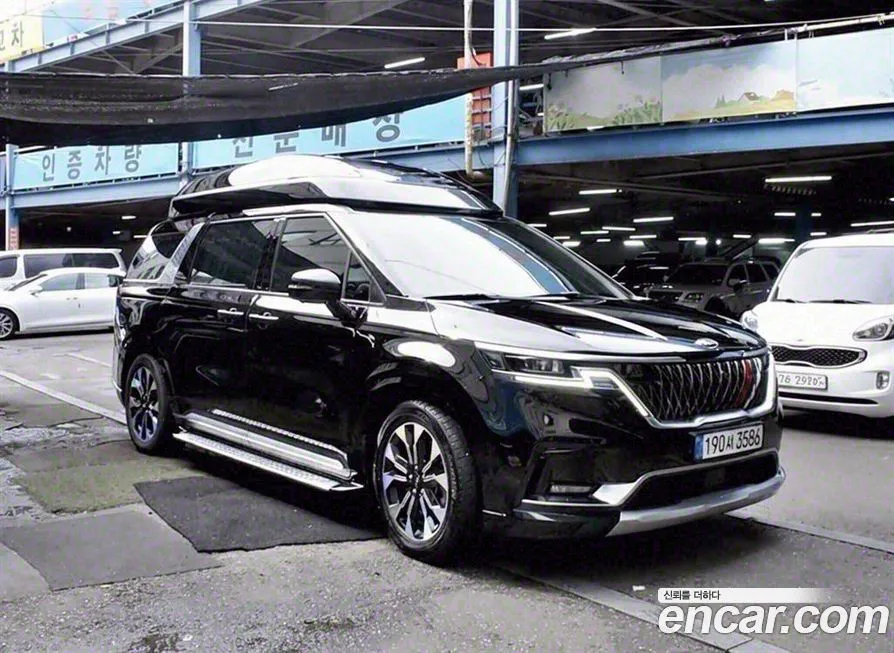 Kia Carnival — фото 2