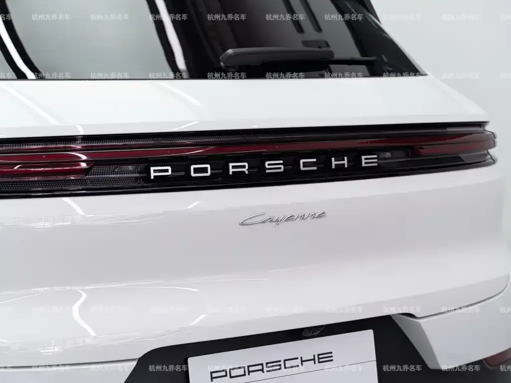 Porsche Cayenne 2024 из CN, фото 7