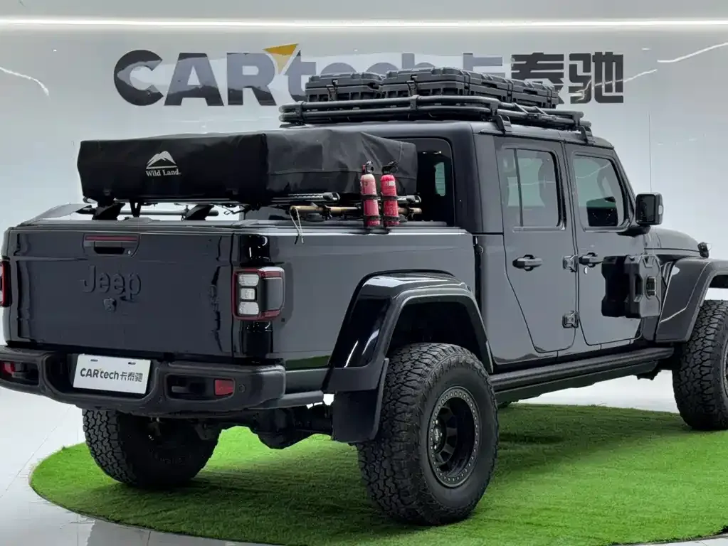 Jeep Gladiator 2023 из CN, фото 3