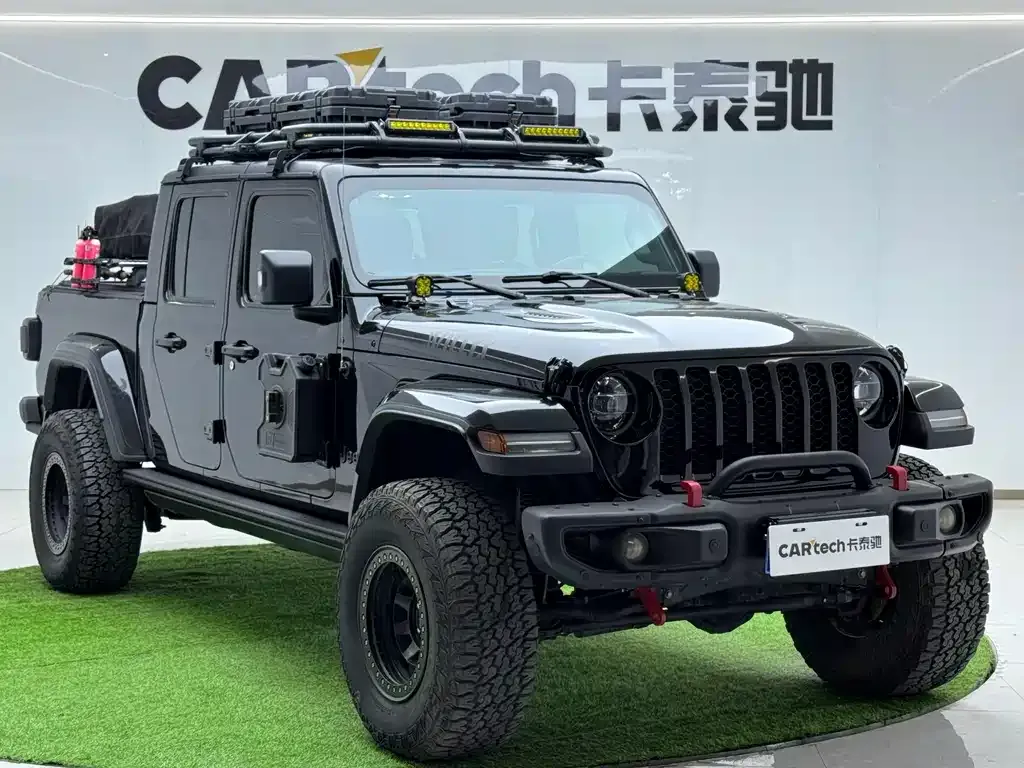 Jeep Gladiator 2023 из CN, фото 7