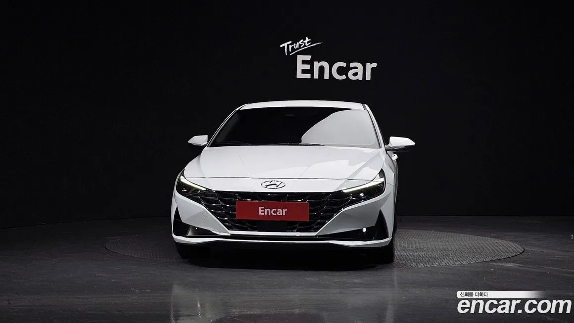 Hyundai AVANTE — фото 3