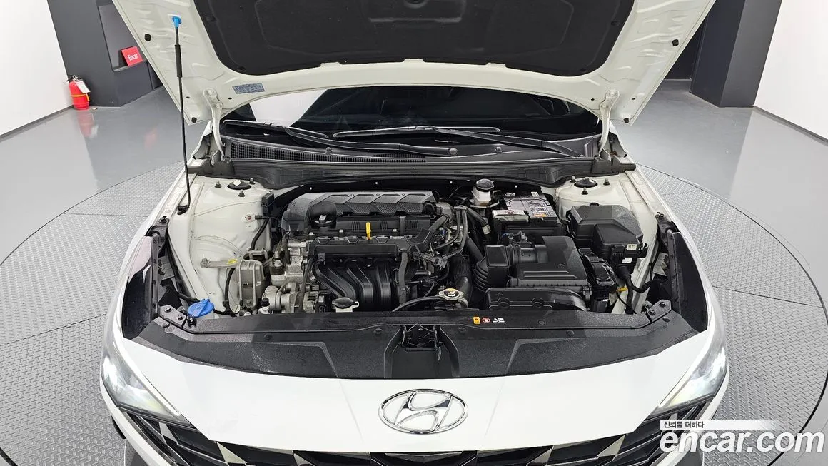 Hyundai AVANTE — фото 6