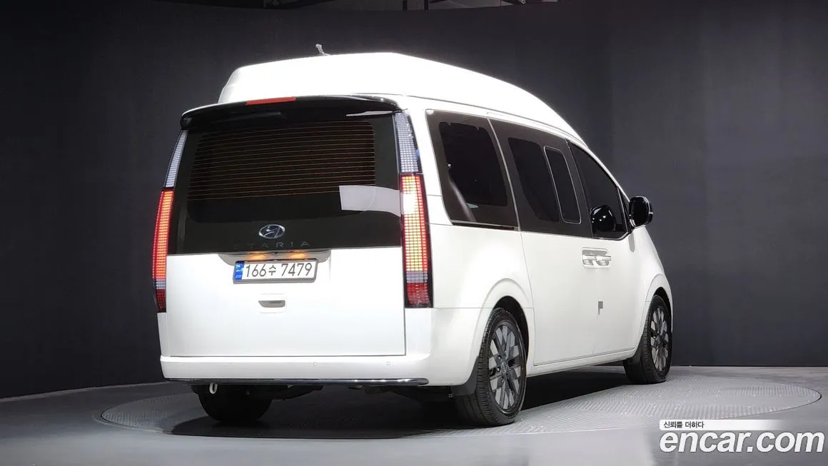 Hyundai Staria 2022 из KR, фото 2