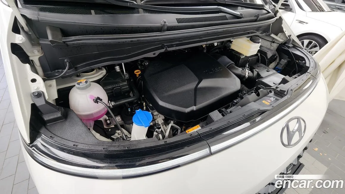 Hyundai Staria 2022 из KR, фото 6