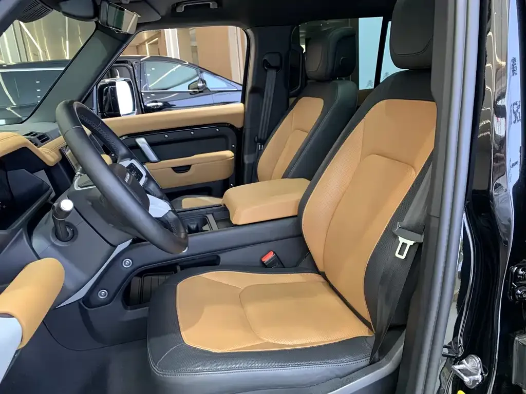 Land Rover Defender 2024 из CN, фото 8