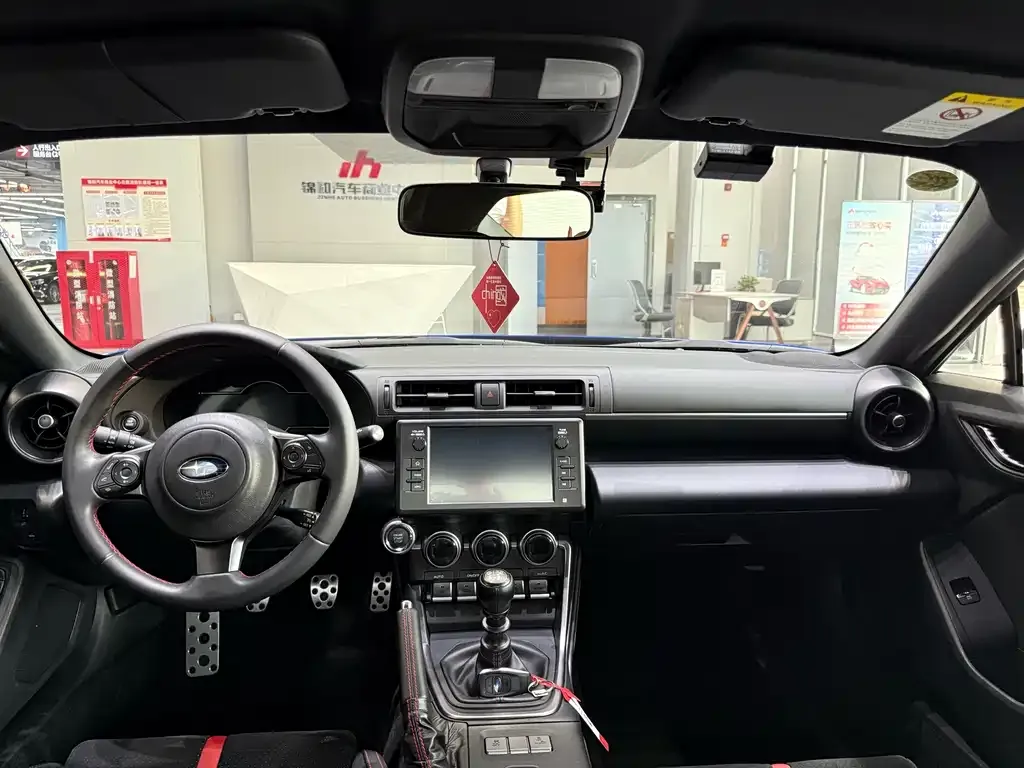 Subaru BRZ 2022 из CN, фото 4