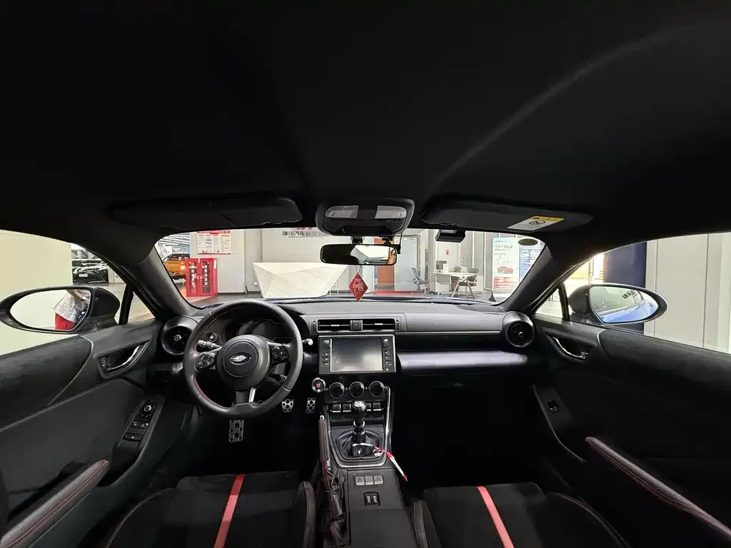 Subaru BRZ 2022 из CN, фото 6