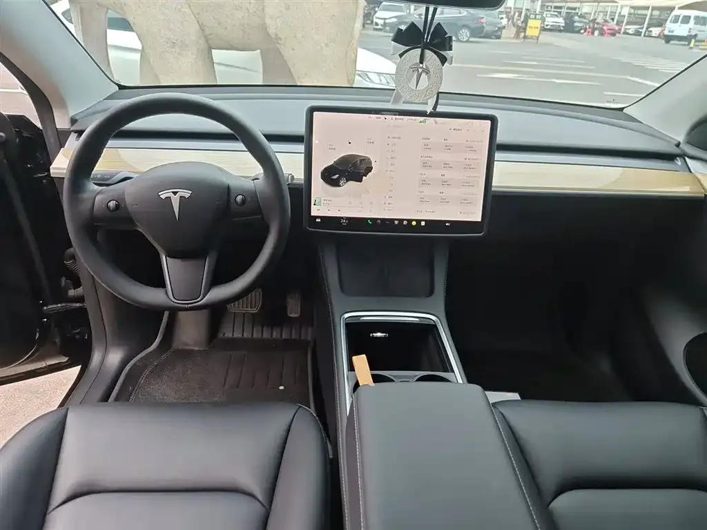 Tesla Model Y 2023 из CN, фото 10