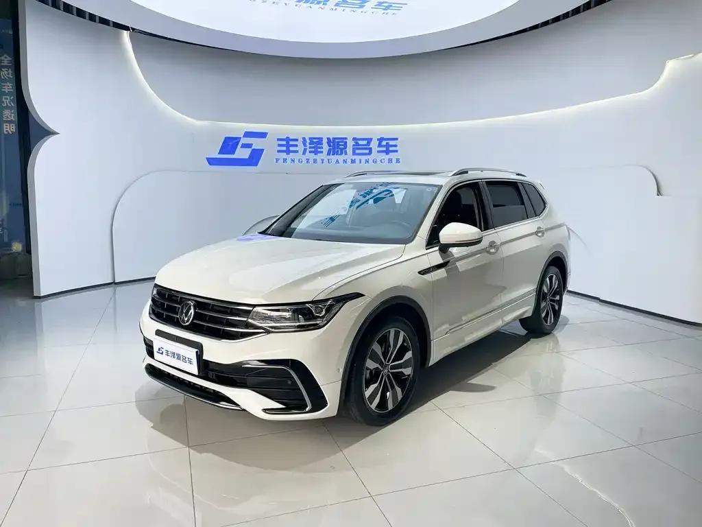 Volkswagen Tiguan L 2022 из CN, фото 1