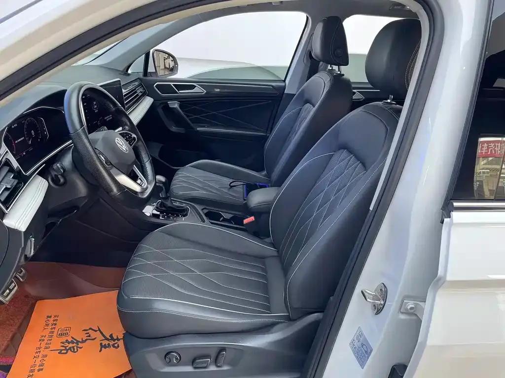 Volkswagen Tiguan L 2022 из CN, фото 7