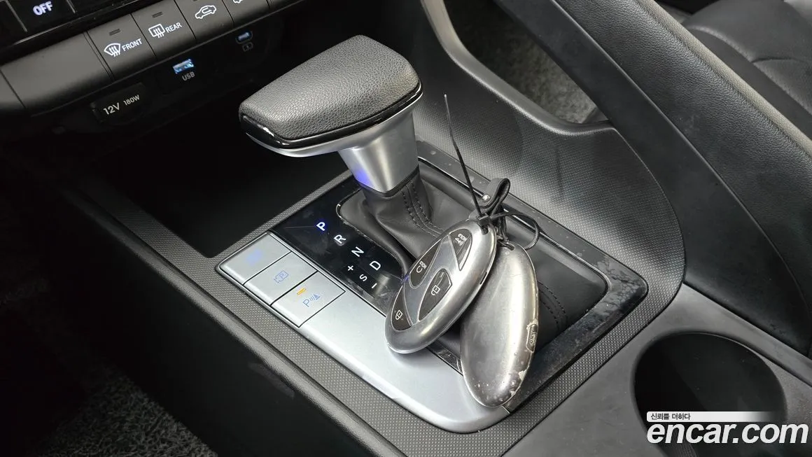 Hyundai AVANTE — фото 9