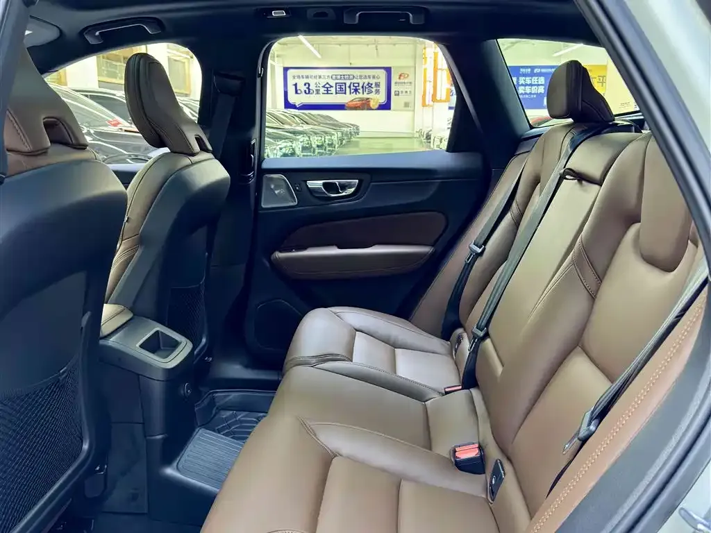 [object Object] XC60 PHEV 2024 из CN, фото 7