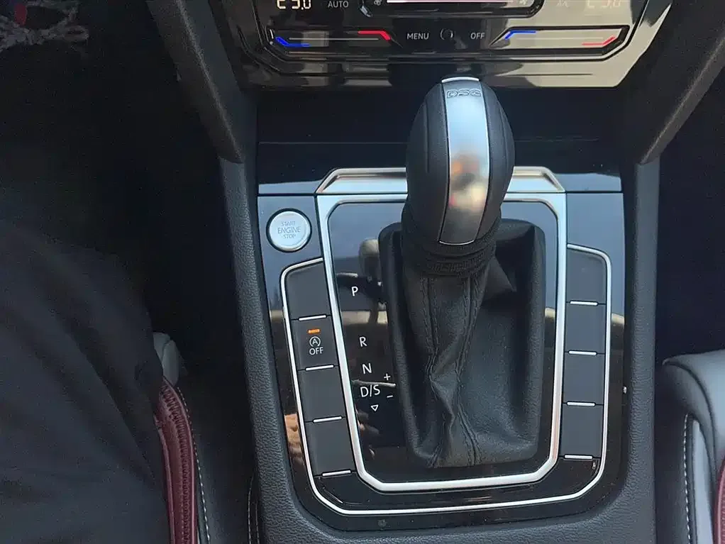 Volkswagen Magotan 2023 из CN, фото 9