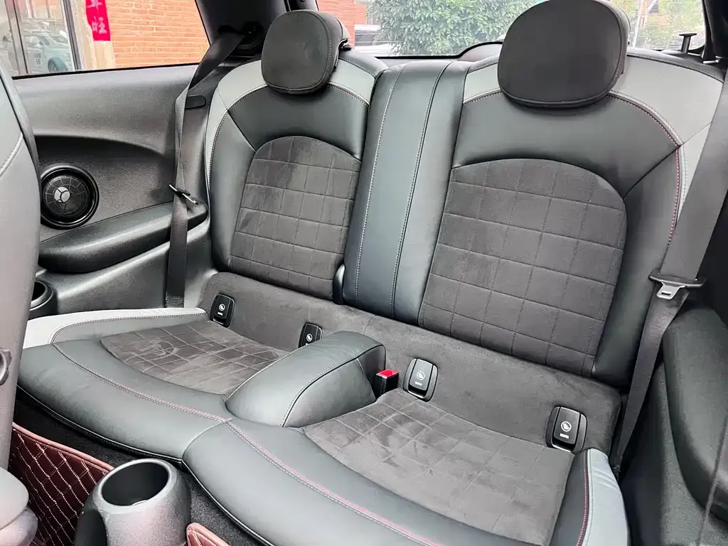 MINI JCW (John Cooper Works) 2022 из CN, фото 9