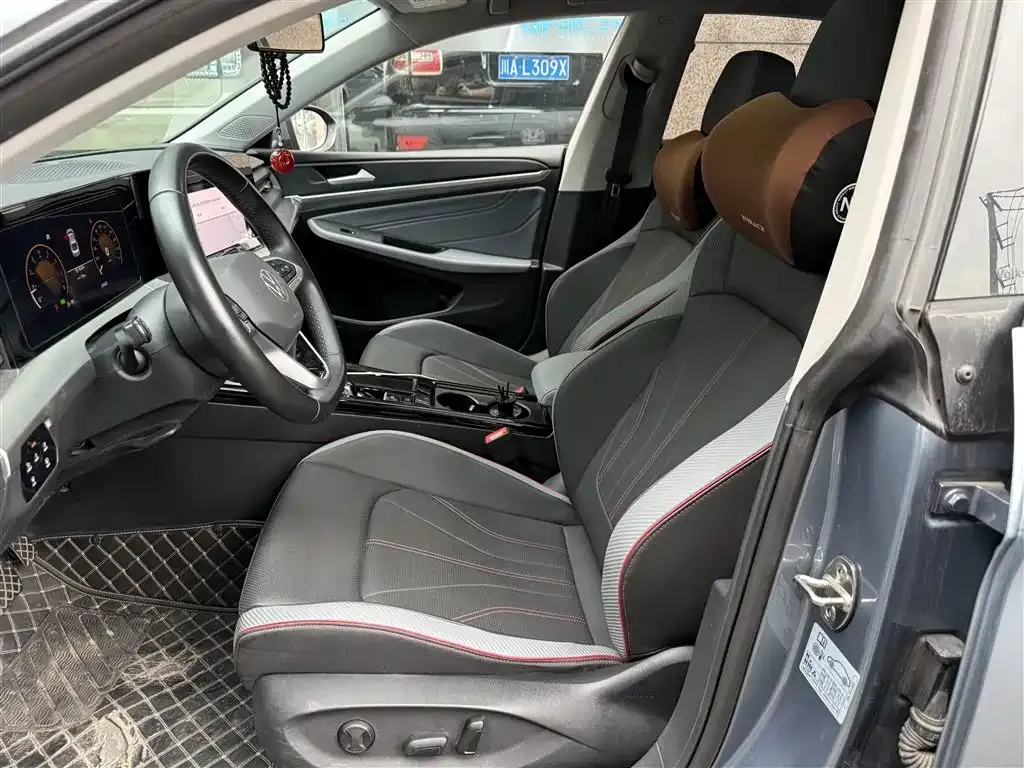 Volkswagen Lamando 2024 из CN, фото 8