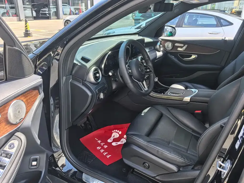 Mercedes-Benz GLC 2021 из CN, фото 4