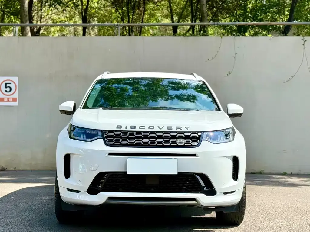 Land Rover Discovery Sport — фото 2