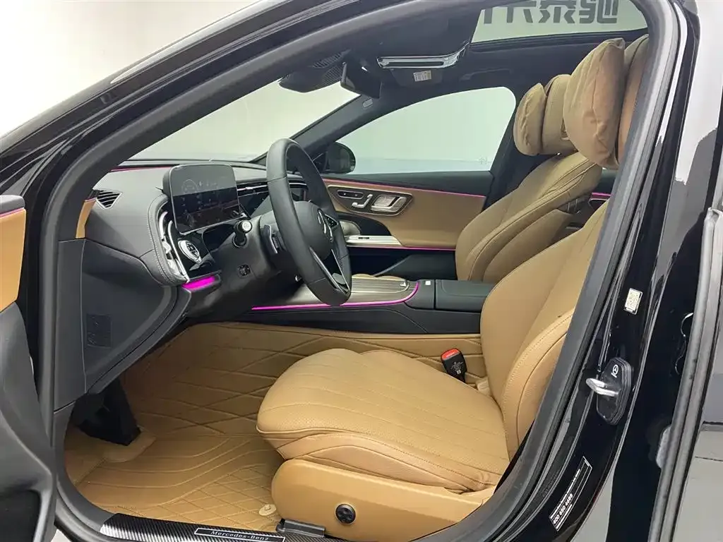 Mercedes-Benz E-Class 2024 из CN, фото 9
