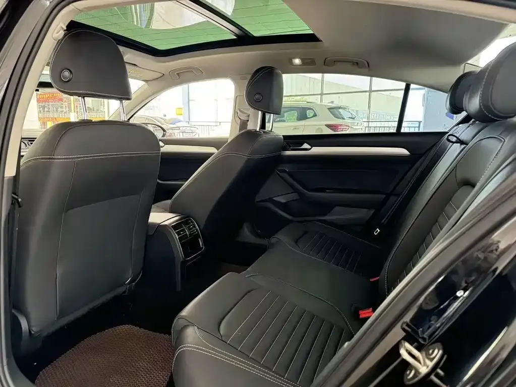 Volkswagen Magotan 2021 из CN, фото 7