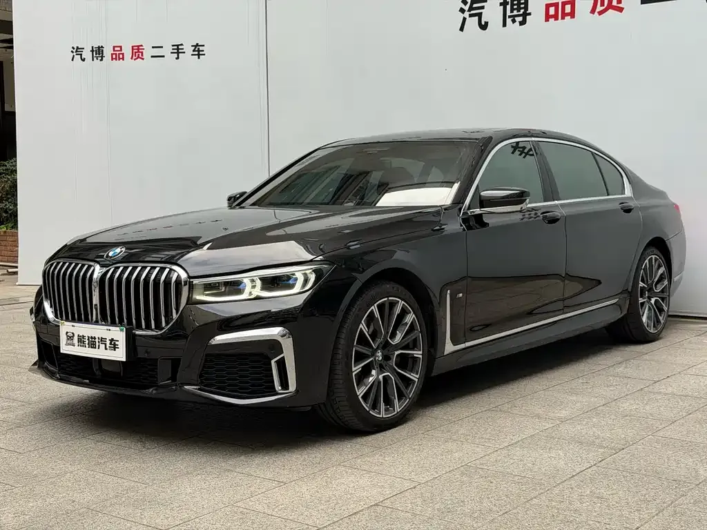 BMW 7 Series 2021 из CN, фото 1