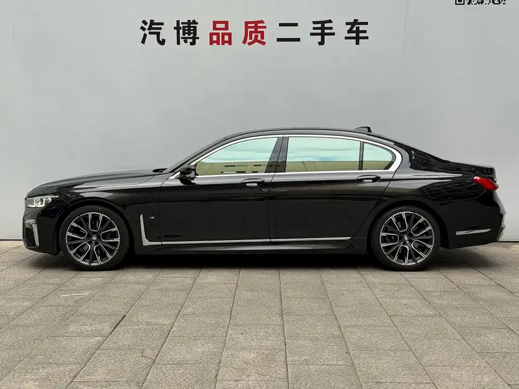 BMW 7 Series 2021 из CN, фото 4