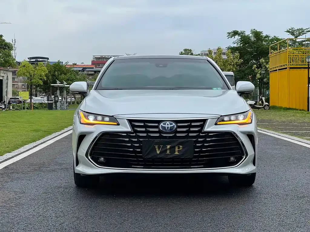 Toyota Avalon 2022 из CN, фото 3