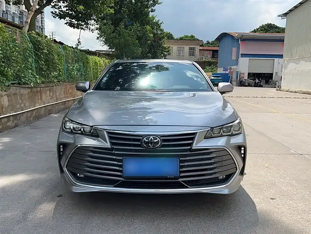 Toyota Avalon 2022 из CN, фото 10