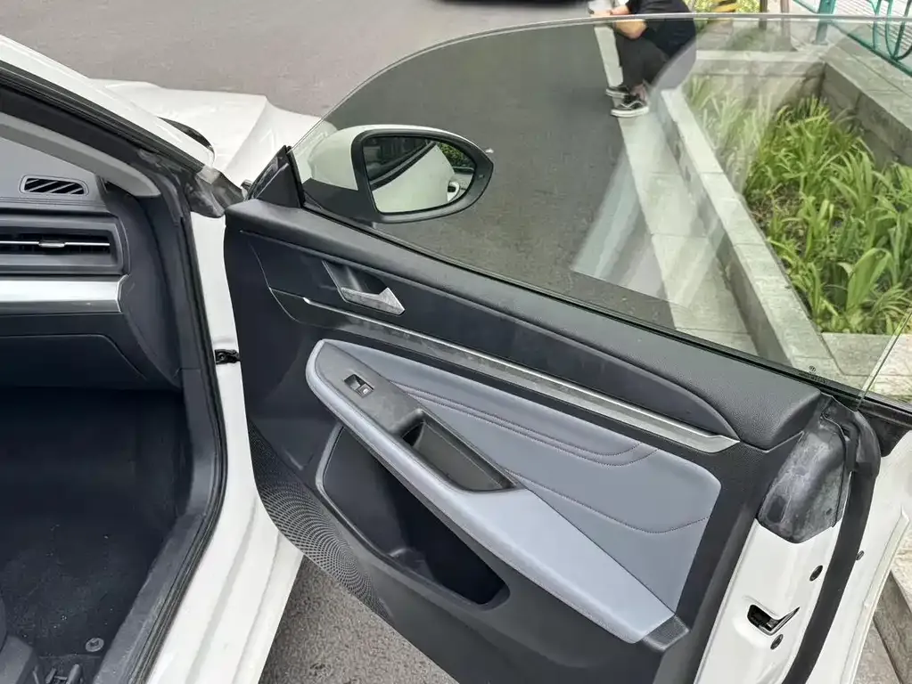 Volkswagen Lamando 2023 из CN, фото 4