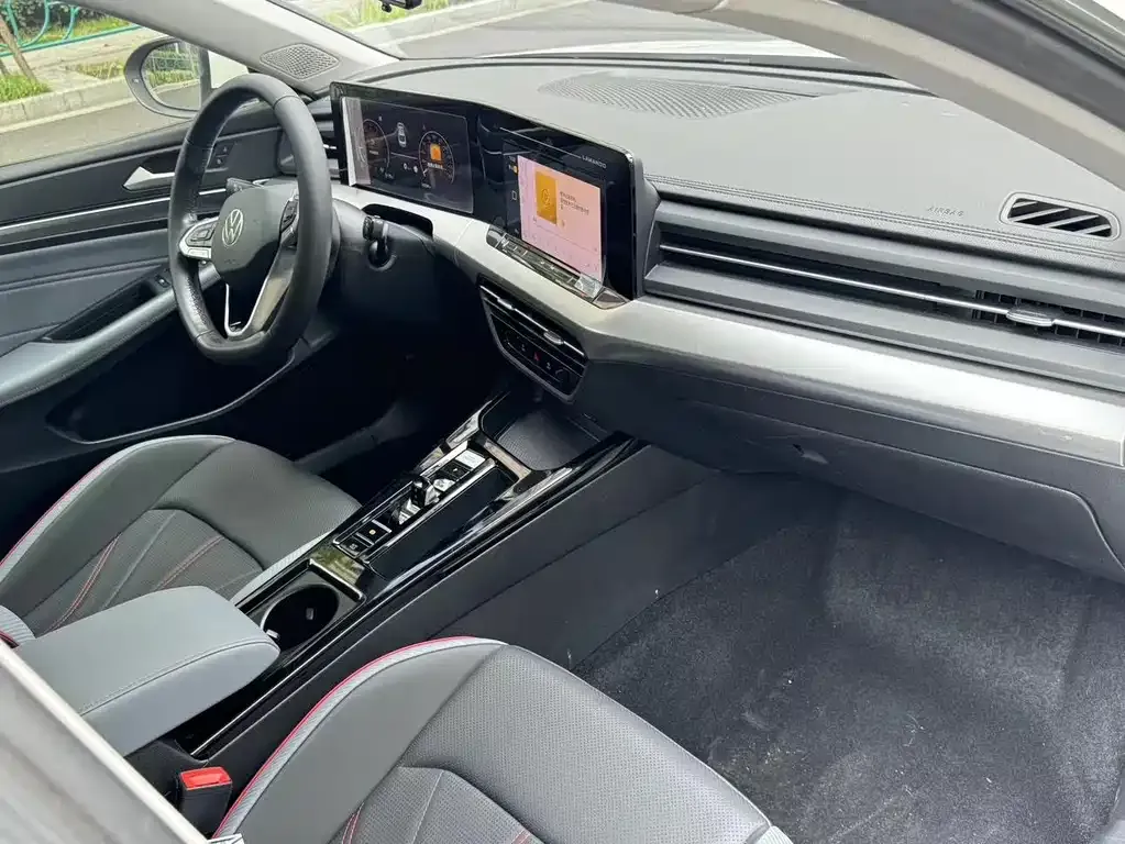 Volkswagen Lamando 2023 из CN, фото 7