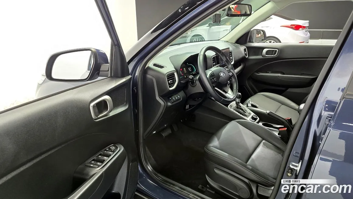 Hyundai Venue 2023 из KR, фото 10