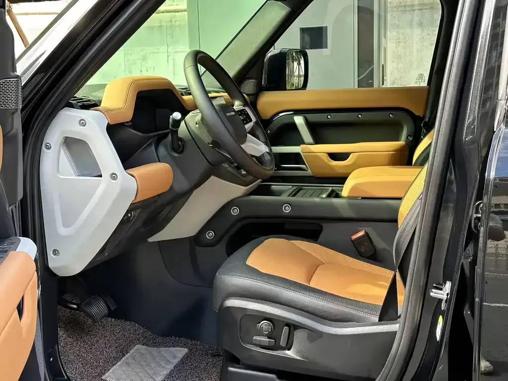 Land Rover Defender 2024 из CN, фото 4