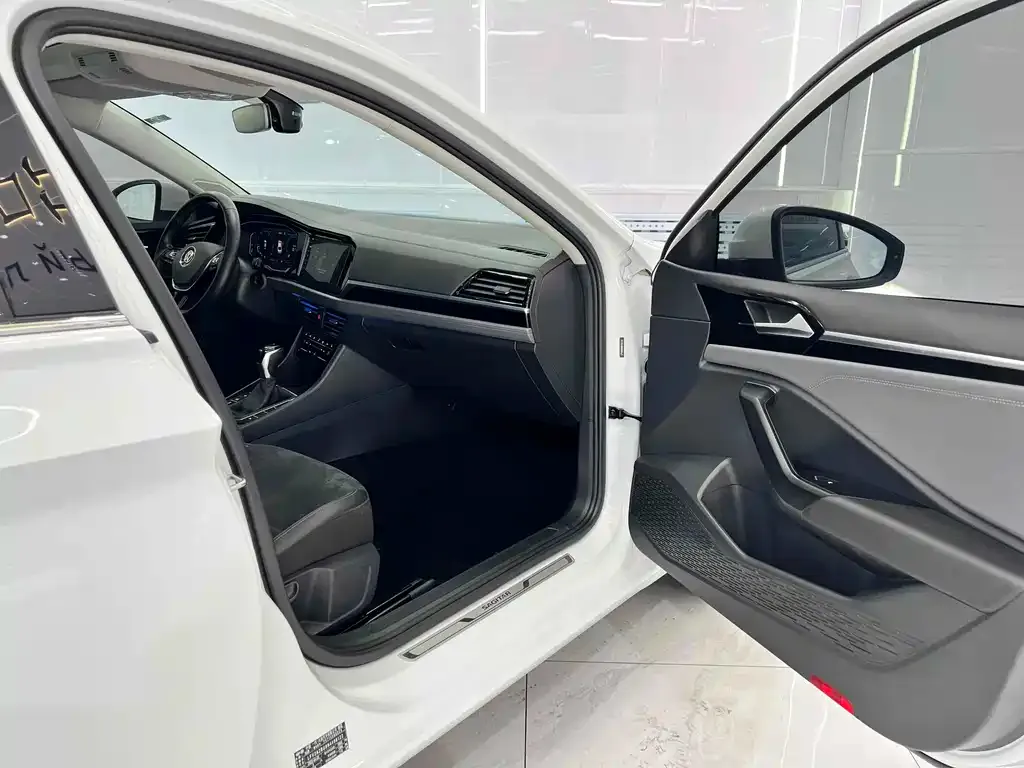 Volkswagen Sagitar 2022 из CN, фото 8