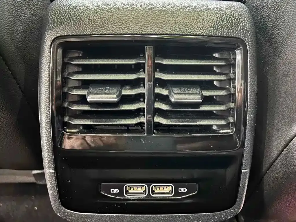 Volkswagen Sagitar 2022 из CN, фото 9