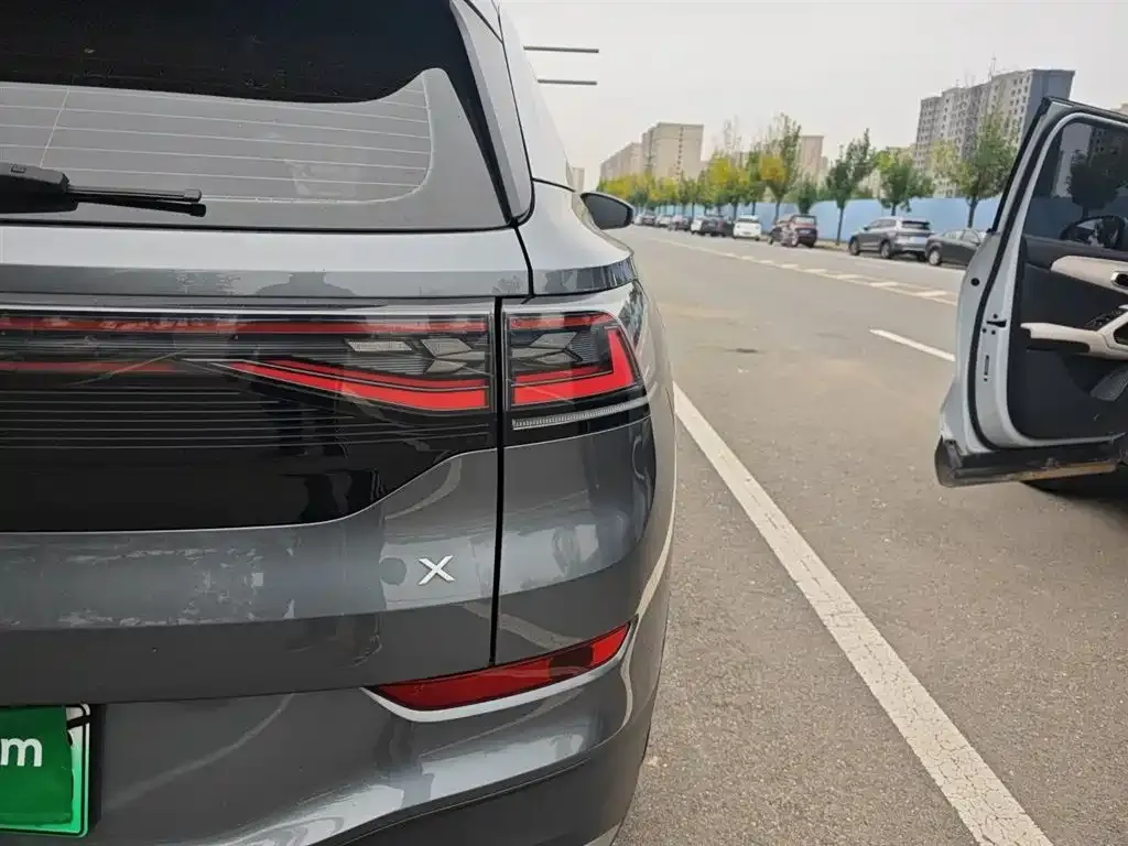 Volkswagen ID.6 X 2022 из CN, фото 8