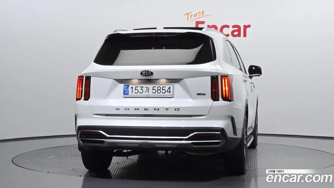 Kia Sorento — фото 4