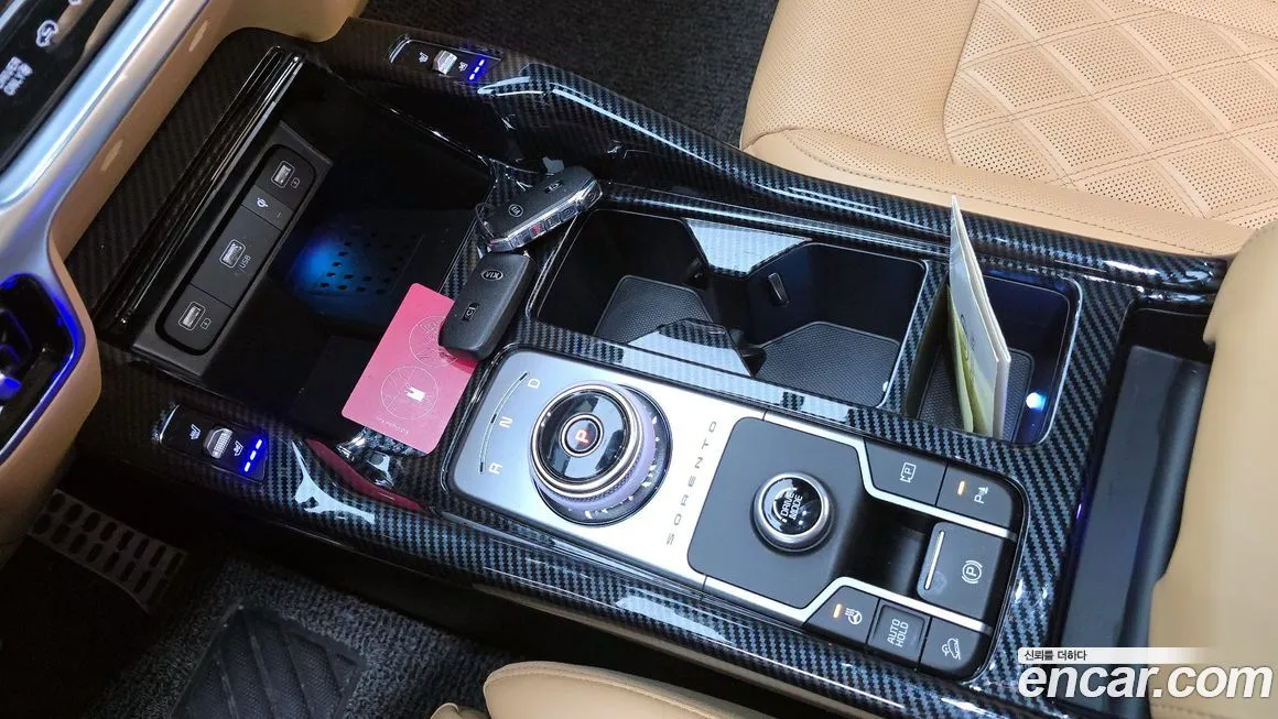 Kia Sorento — фото 9
