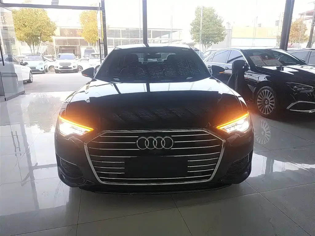 Audi A6L 2021 из CN, фото 3